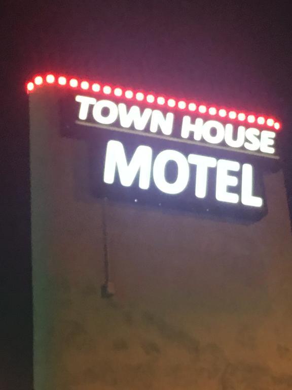 Town House Motel Lynwood Zewnętrze zdjęcie