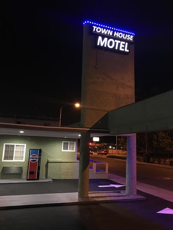 Town House Motel Lynwood Zewnętrze zdjęcie