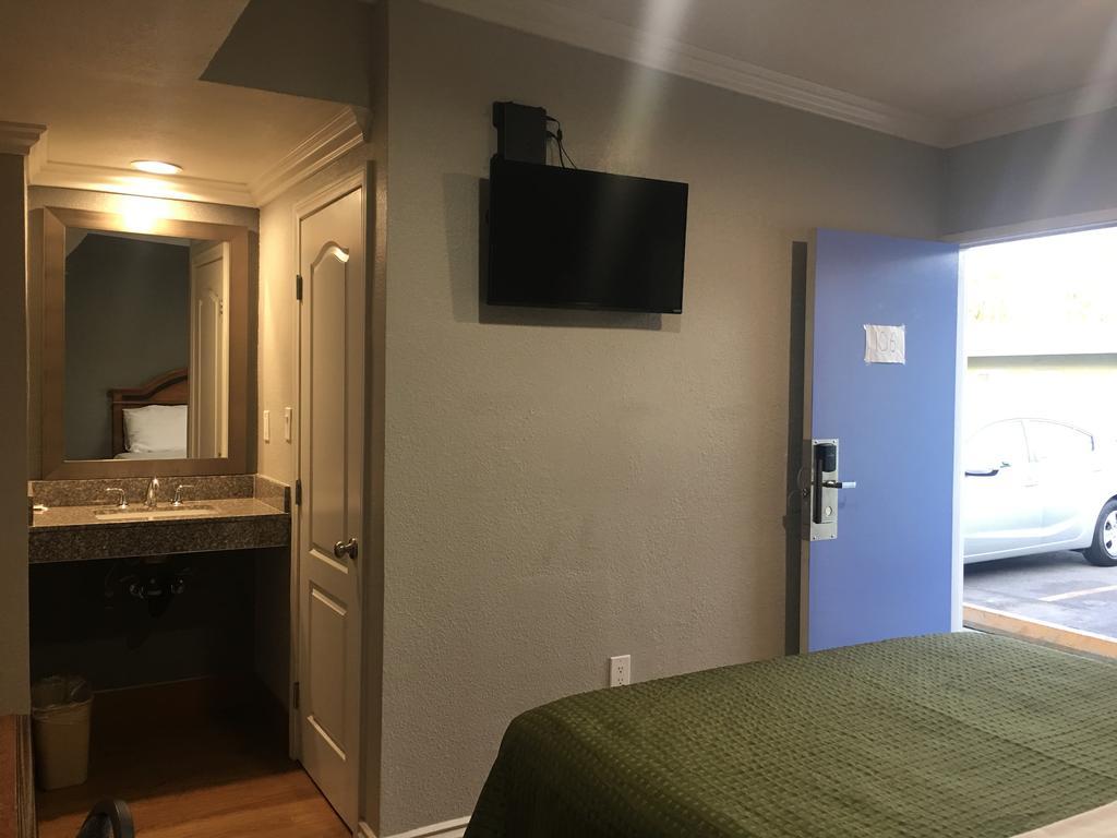 Town House Motel Lynwood Zewnętrze zdjęcie