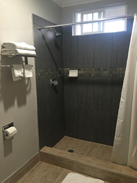 Town House Motel Lynwood Zewnętrze zdjęcie