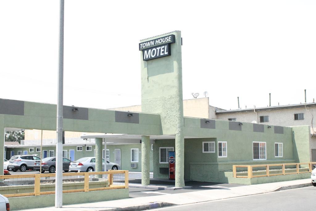 Town House Motel Lynwood Zewnętrze zdjęcie