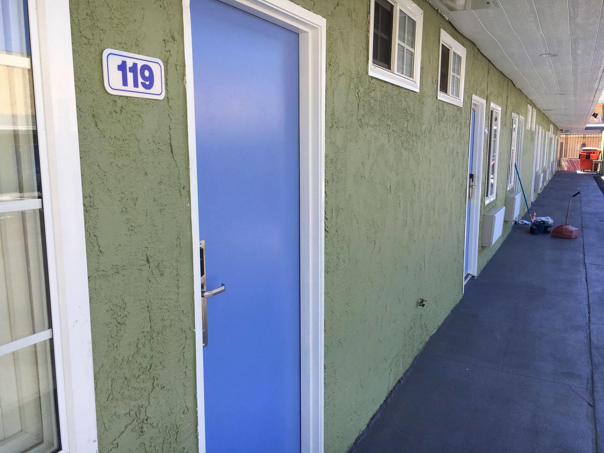 Town House Motel Lynwood Zewnętrze zdjęcie