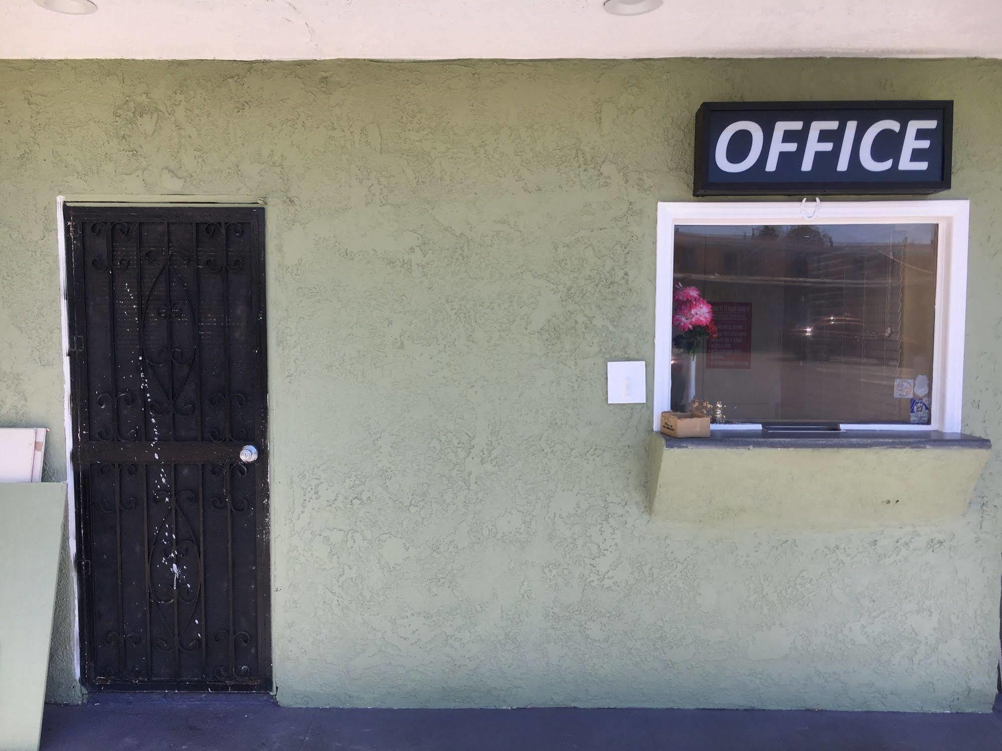 Town House Motel Lynwood Zewnętrze zdjęcie