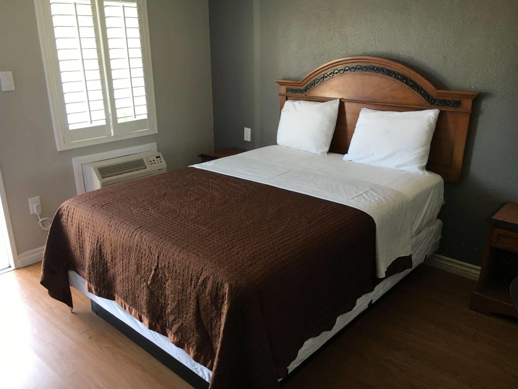 Town House Motel Lynwood Zewnętrze zdjęcie